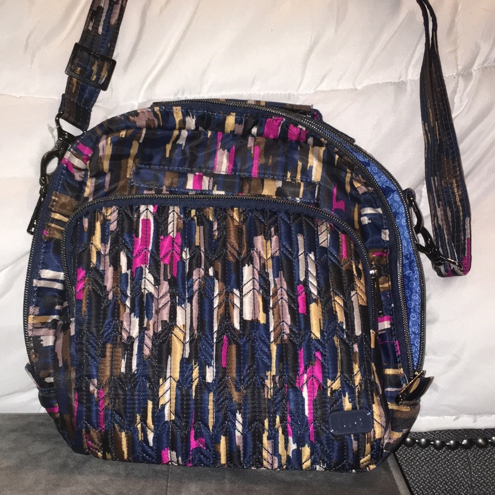 NEW Lug top handle crossbody bag!